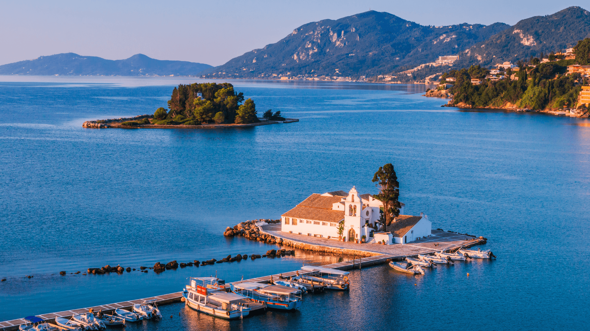 Greece Express Tour – See the Best of Athens, Mykonos & Santorini