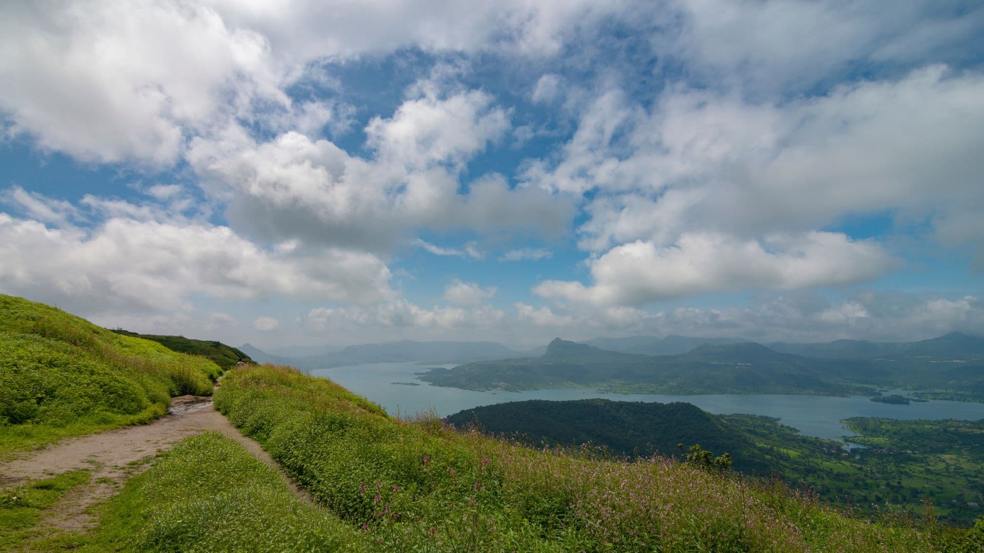 Relish the serene beauty of Khandala and Lonavala, where the lush green landscapes of the Western Ghats offer a refreshing escape from the city's hustle.