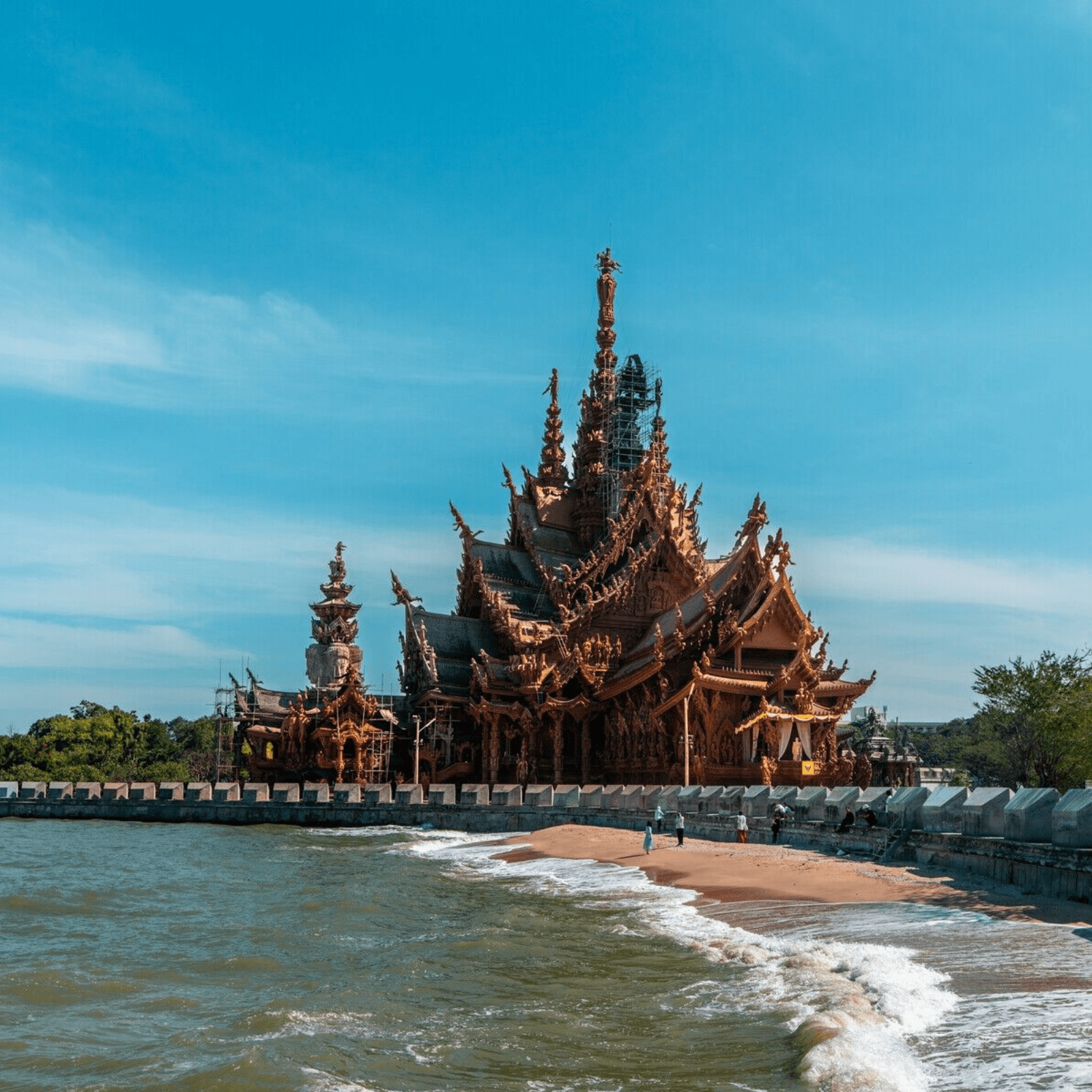 Destination image image4