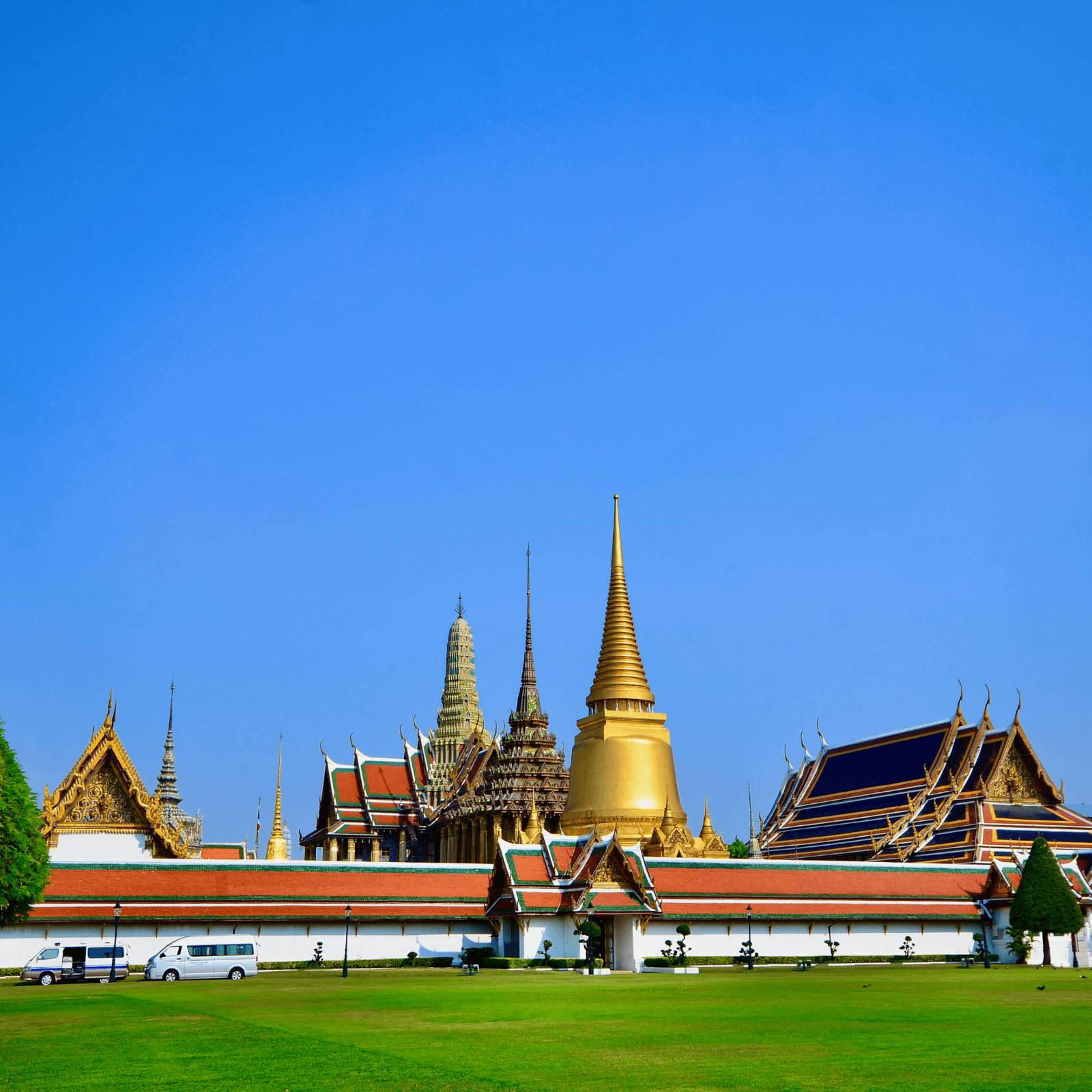 Witness the grandeur of the Grand Palace in Bangkok