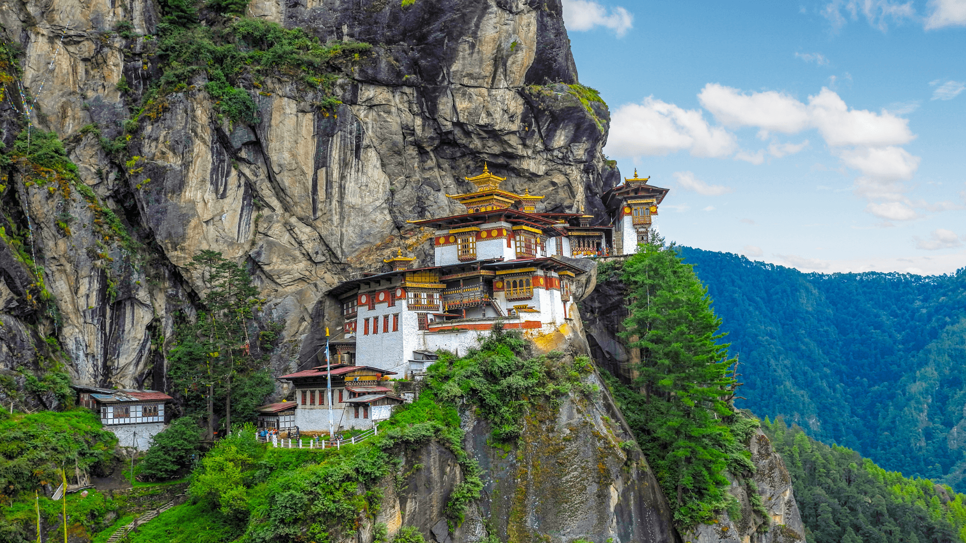 Explore the Heart of Bhutan in 5 days
